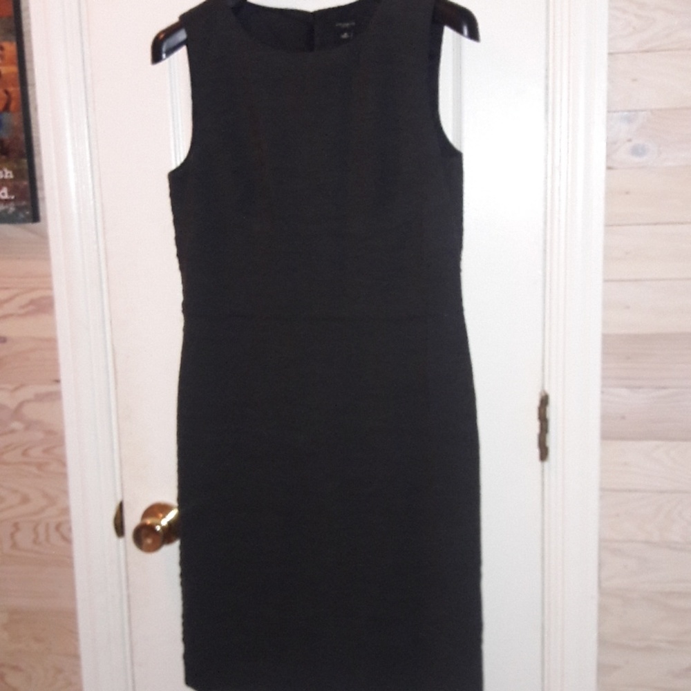 Ann Taylor sheath dress